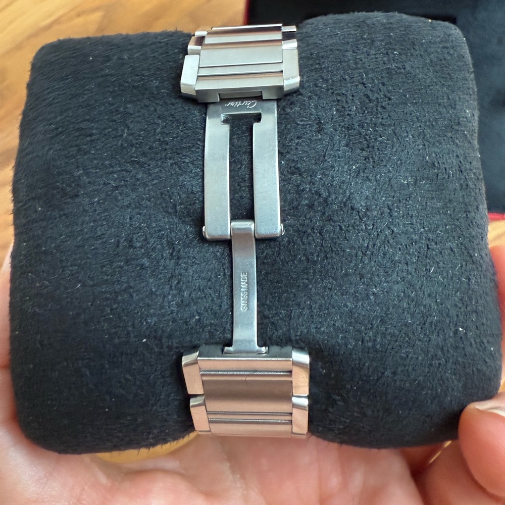 Cartier watch Tank, medium size, stainless steel with diamonds. - Picture 8 of 17